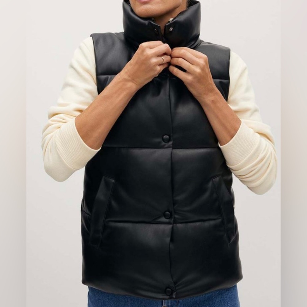 MANGO black puffer vest